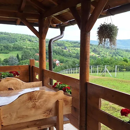 Σαλέ Brvnara Beni