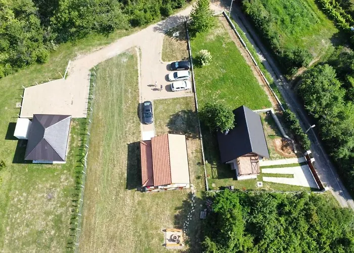 シャレー Brvnara Beni